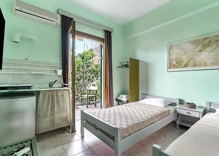 Old Boat Double 6 * Nikiana